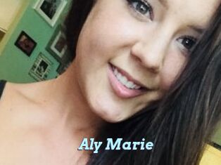 Aly_Marie