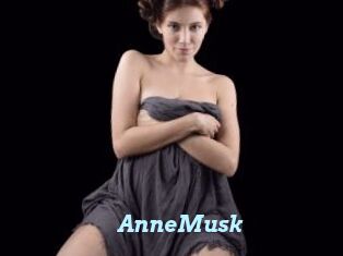 AnneMusk