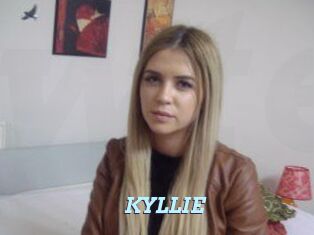 KYLLIE_