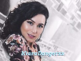 KiaraDangerxx