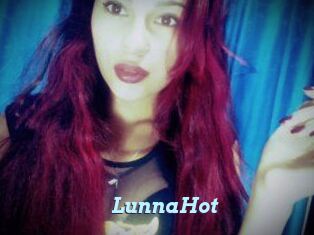 LunnaHot