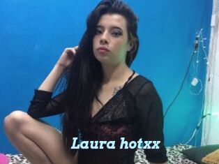 Laura_hotxx