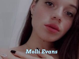 Molli_Evans