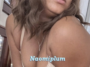 Naomiplum